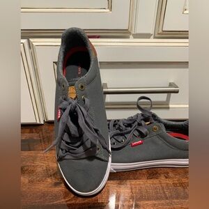 Levi's Men's Lancer Grey Comfort Insole Sneaker/Tennis Shoes Sz 7